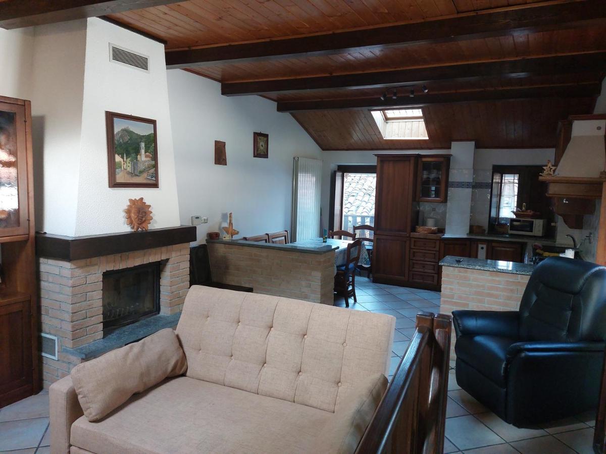 فيلا Casa Del Rustico, Indipendente Vista Sacra Con Dipinto Caprie المظهر الخارجي الصورة