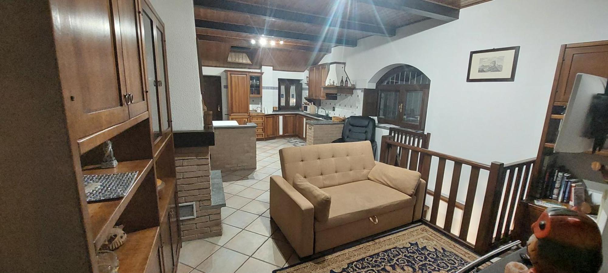 فيلا Casa Del Rustico, Indipendente Vista Sacra Con Dipinto Caprie الغرفة الصورة